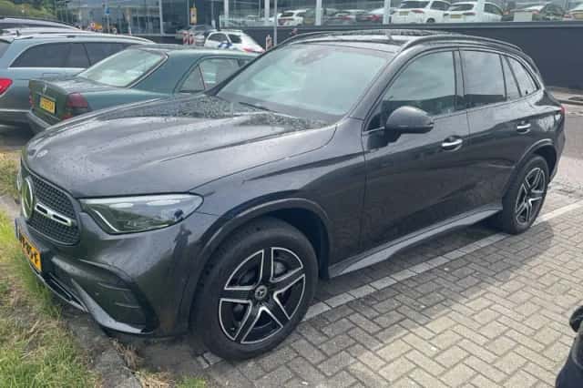 Mercedes-Benz GLC-Klasse (2023) thumbnail 2
