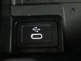 Mercedes-Benz GLA thumbnail 23