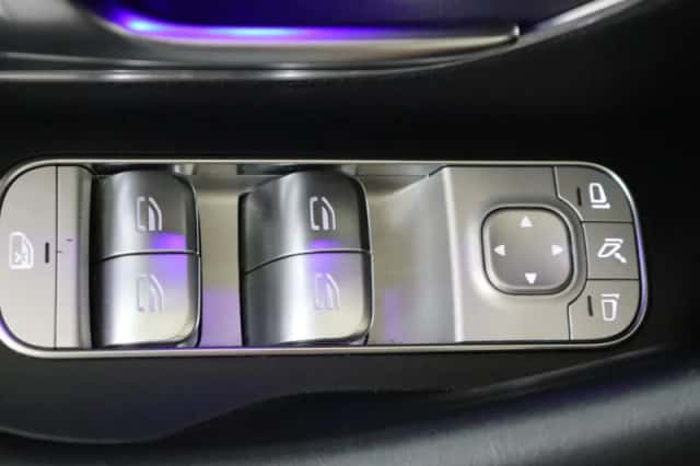 Mercedes-Benz GLE (2020) thumbnail 29