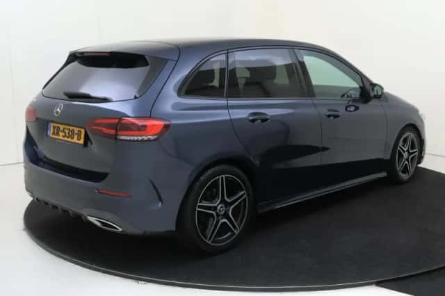 Mercedes-Benz B-Klasse (2019) thumbnail 2