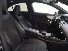 Mercedes-Benz CLA-Klasse thumbnail 4