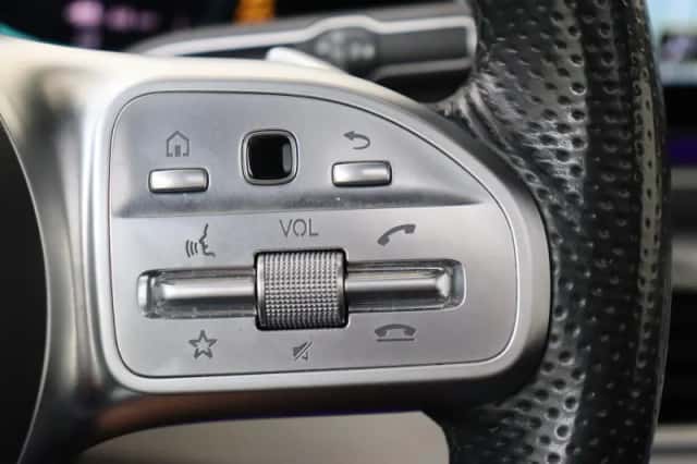Mercedes-Benz GLE (2021) thumbnail 13