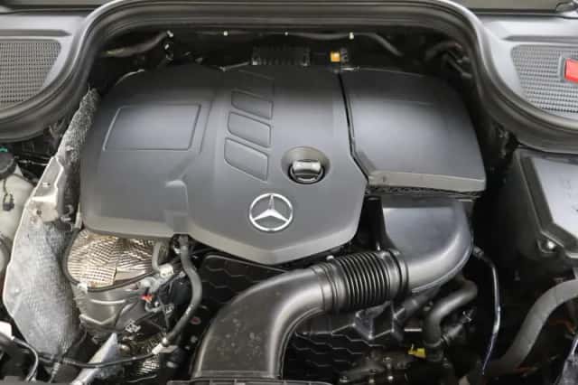 Mercedes-Benz GLE (2021) thumbnail 31