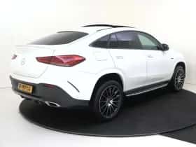 Mercedes-Benz GLE (2021) thumbnail 2