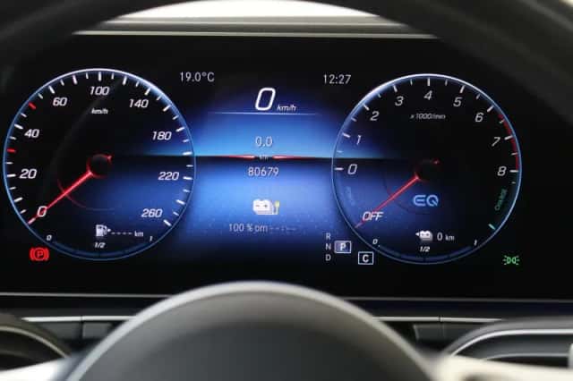 Mercedes-Benz GLE (2021) thumbnail 12