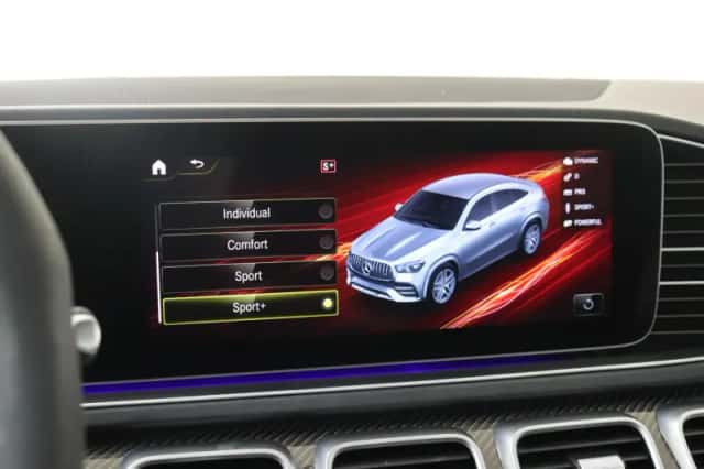 Mercedes-Benz GLE (2020) thumbnail 26