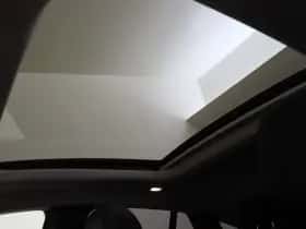 Mercedes-Benz GLE thumbnail 38