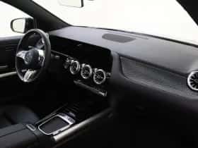Mercedes-Benz GLA thumbnail 3