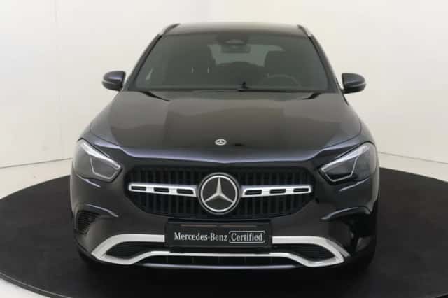 Mercedes-Benz GLA (2025) thumbnail 8