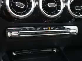 Mercedes-Benz GLA (2022) thumbnail 21