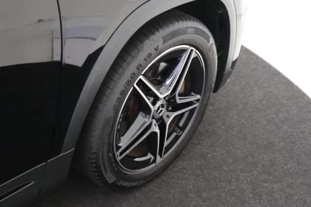 Mercedes-Benz GLA (2022) thumbnail 5