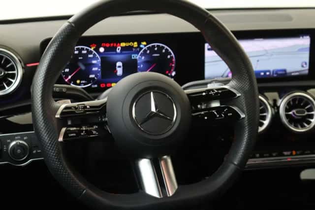 Mercedes-Benz A-Klasse (2024) thumbnail 15