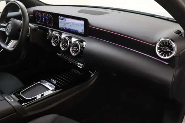 Mercedes-Benz A-Klasse (2024) thumbnail 4