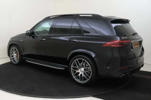 Mercedes-Benz GLE (2024) thumbnail 6