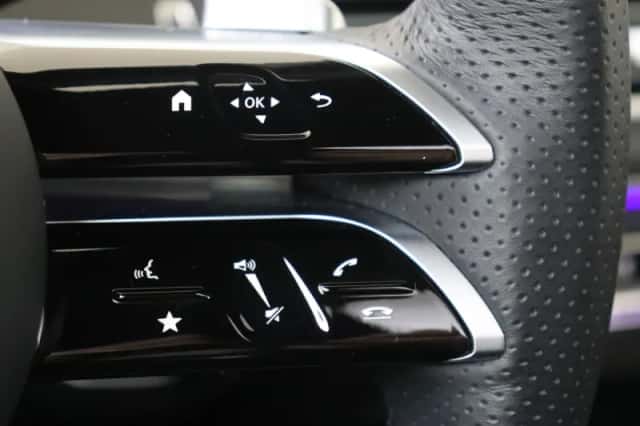 Mercedes-Benz GLE (2025) thumbnail 14