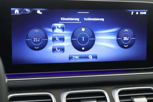 Mercedes-Benz GLE (2025) thumbnail 18