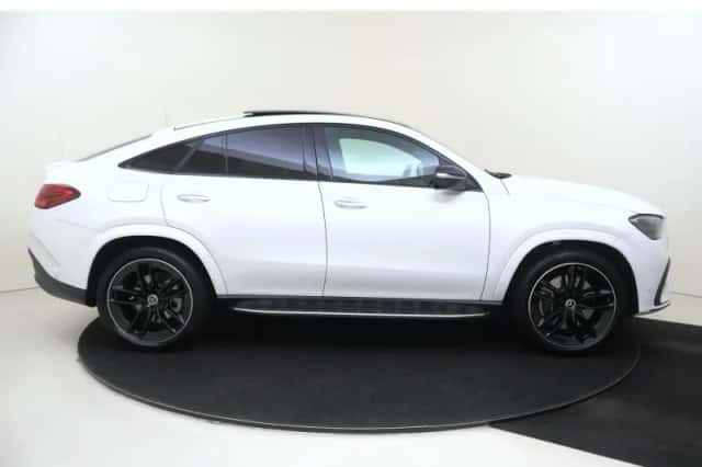 Mercedes-Benz GLE (2025) thumbnail 10
