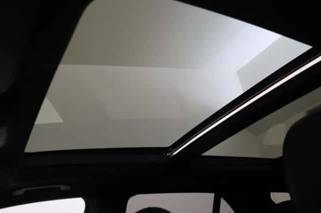 Mercedes-Benz GLE (2020) thumbnail 37