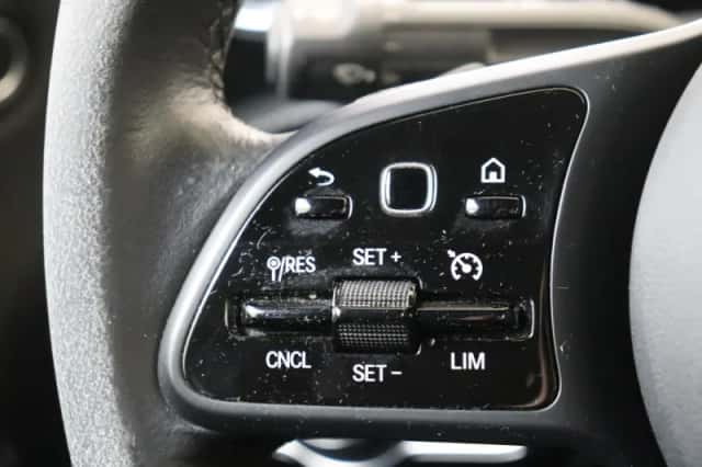Mercedes-Benz CLA-Klasse (2022) thumbnail 13