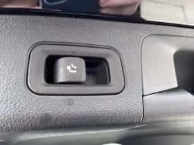 Mercedes-Benz GLA thumbnail 32