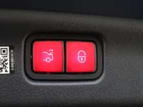 Mercedes-Benz C-Klasse thumbnail 34
