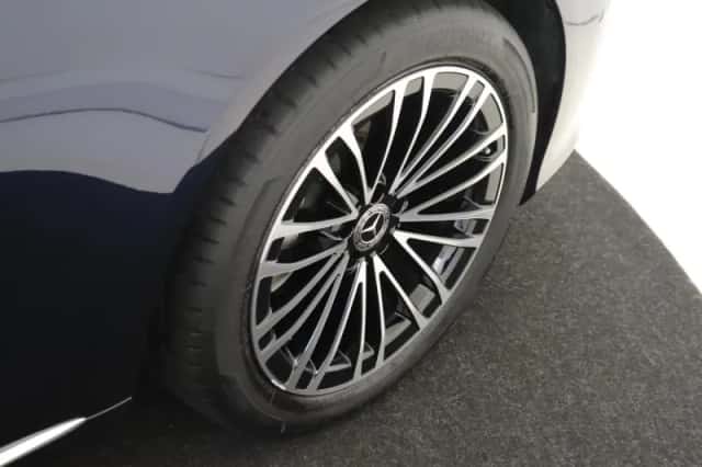 Mercedes-Benz S-Klasse (2024) thumbnail 12