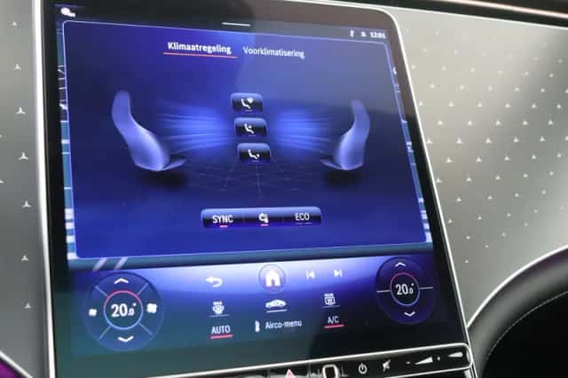 Mercedes-Benz EQE (2025) thumbnail 18