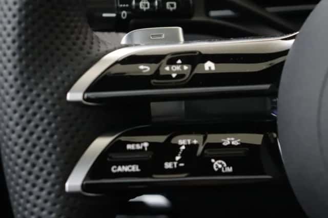 Mercedes-Benz GLC-Klasse (2026) thumbnail 13