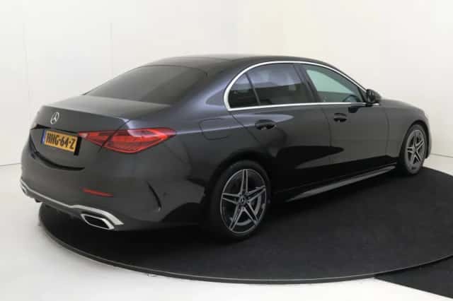 Mercedes-Benz C-Klasse (2025) thumbnail 4
