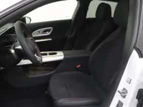 Mercedes-Benz CLA-Klasse thumbnail 13