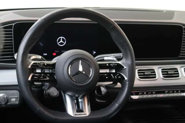 Mercedes-Benz GLE (2025) thumbnail 15
