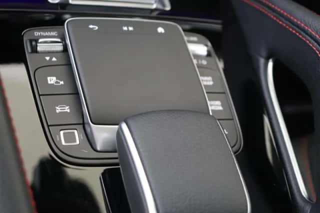 Mercedes-Benz GLE (2025) thumbnail 31