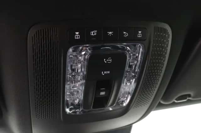 Mercedes-Benz GLE (2025) thumbnail 35