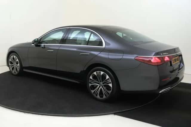 Mercedes-Benz E-Klasse (2024) thumbnail 6