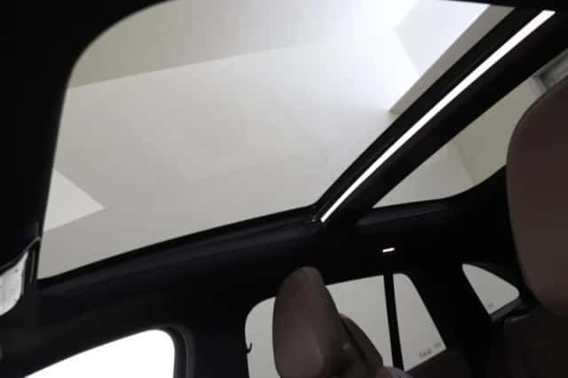 Mercedes-Benz EQE (2024) thumbnail 30