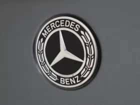Mercedes-Benz EQE (2024) thumbnail 32