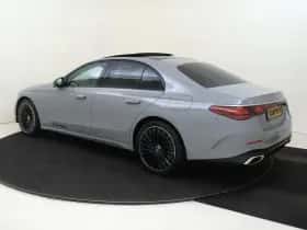 Mercedes-Benz E-Klasse thumbnail 3