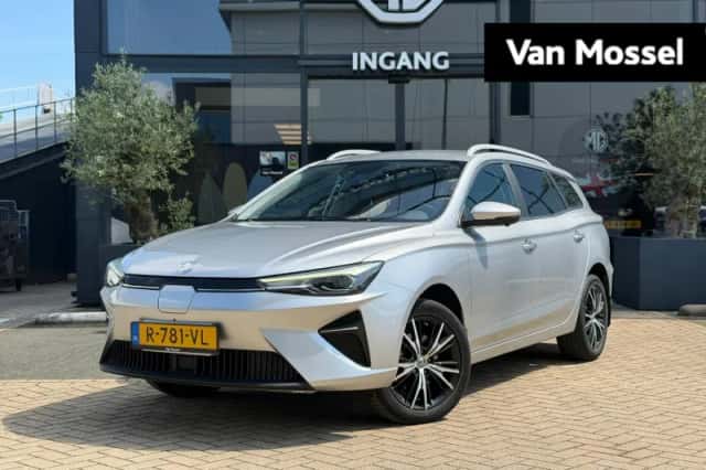 MG MG5 (2022) thumbnail 1