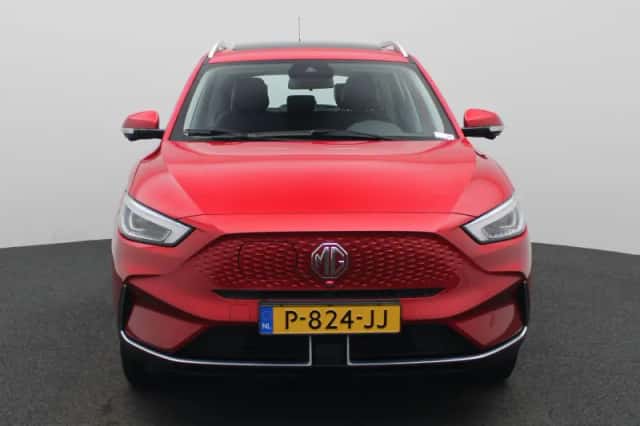 MG ZS EV (2022) thumbnail 3