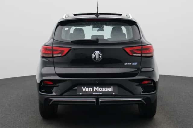 MG ZS EV (2023) thumbnail 6