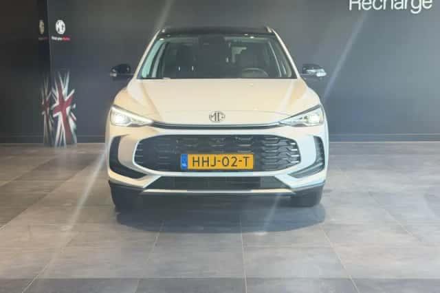 MG ZS (2025) thumbnail 4