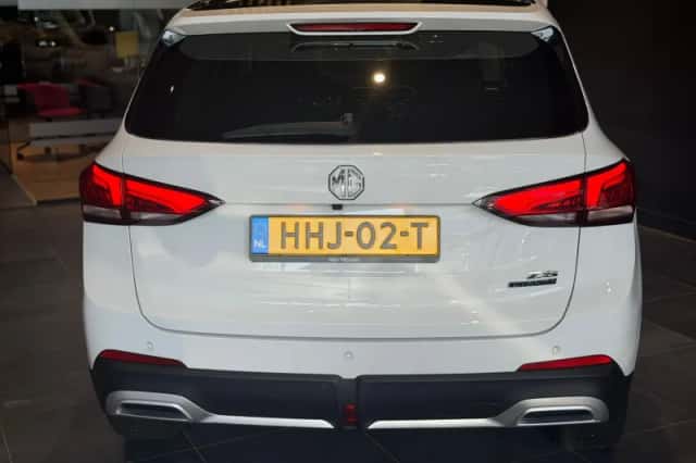 MG ZS (2025) thumbnail 6