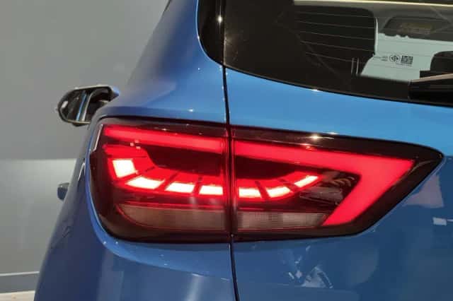 MG ZS EV (2022) thumbnail 2