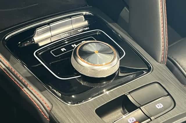 MG ZS EV (2022) thumbnail 18