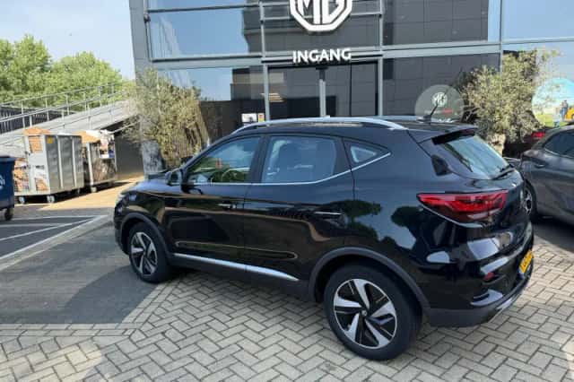 MG ZS EV (2022) thumbnail 2