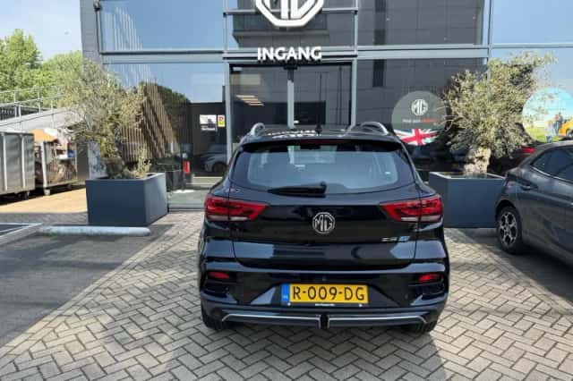 MG ZS EV (2022) thumbnail 3