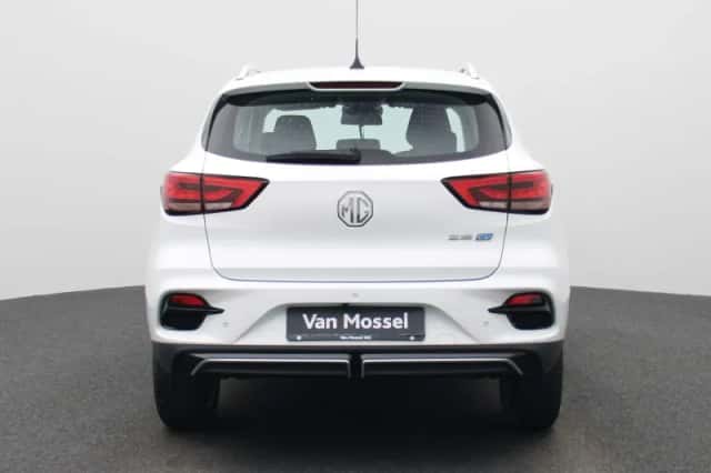 MG ZS EV (2023) thumbnail 5