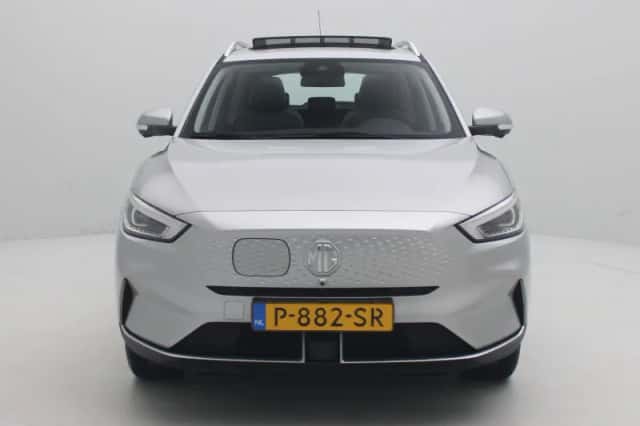 MG ZS EV (2022) thumbnail 3
