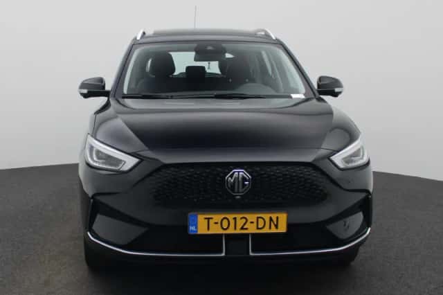 MG ZS EV (2023) thumbnail 3