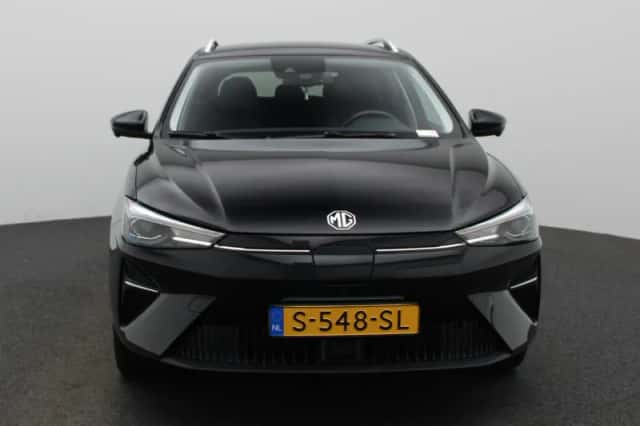 MG MG5 (2023) thumbnail 3
